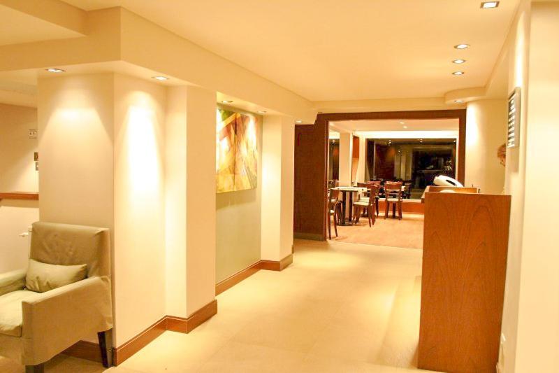 Hotel Bariloche Flat Bagian luar foto