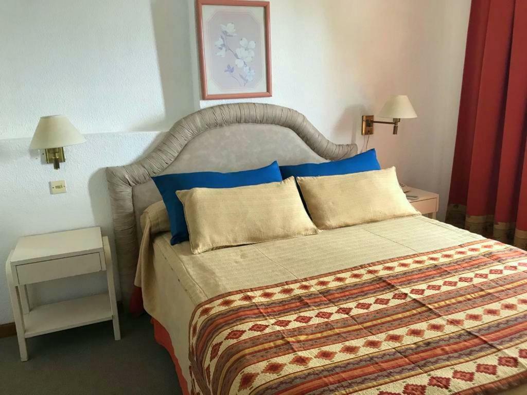 Hotel Bariloche Flat Bagian luar foto